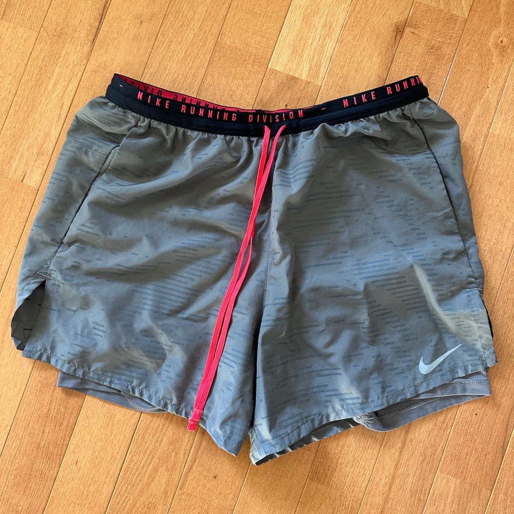 Nike Running Division Shorts